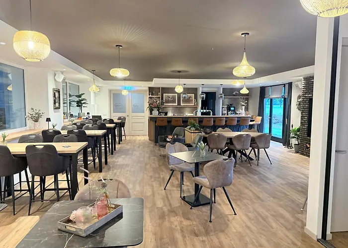 Eighty One Horse Boulevard Valkenswaard