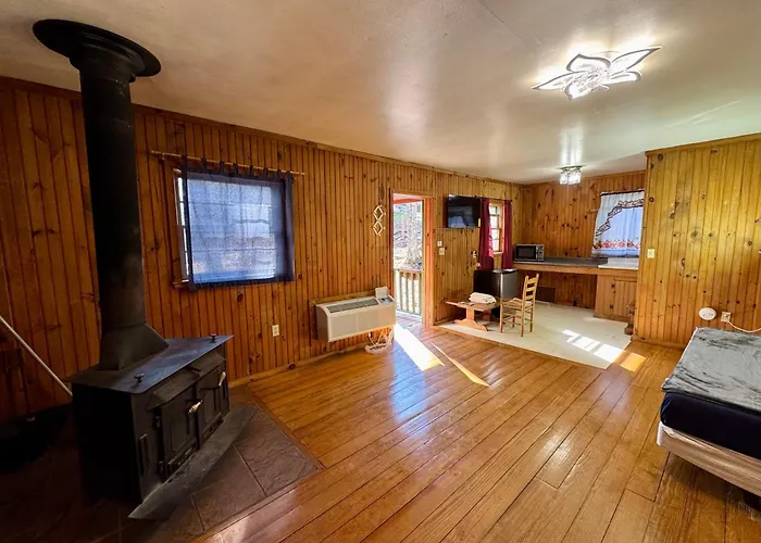 Parkview Lodge & Cabins Newland