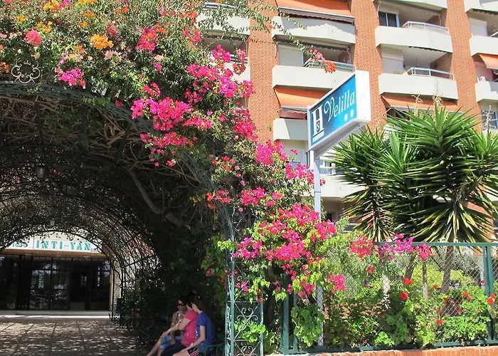 Hostal Velilla Almunecar