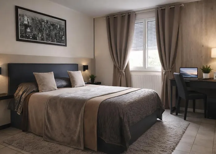 Hotel Médicis Roussillon 