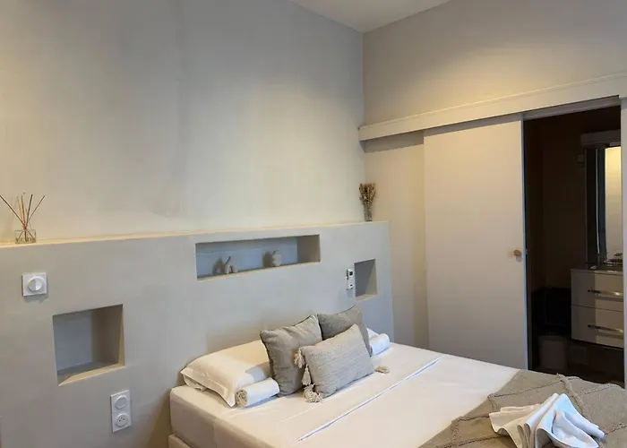 Hotel Abalone - Centre Gare Nîmes
