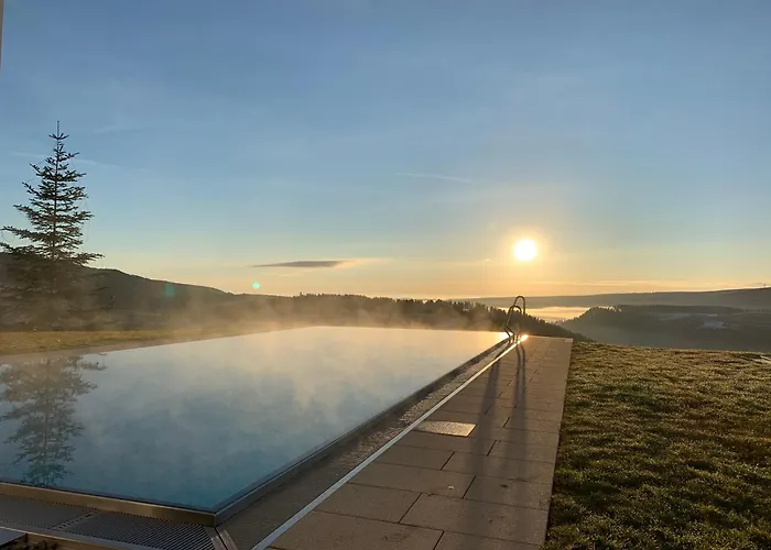 Schwarzwald Wellnesshotel Saigerhoeh I Spa Golf & Wandern Ueber Dem Titisee Lenzkirch