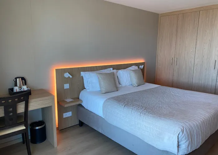 Hôtel La Plage Sainte-Maxime