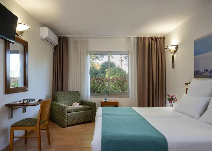 Jacob Ohalo Kinneret
