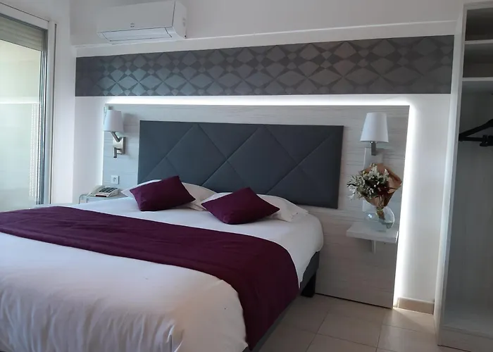 Logis Hotel Le Col De L'ange Draguignan