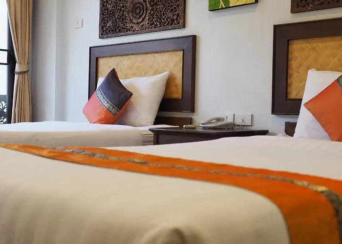 โรงแรมลักษวรรณ รีสอร์ท เชียงราย - SHA Extra Plus