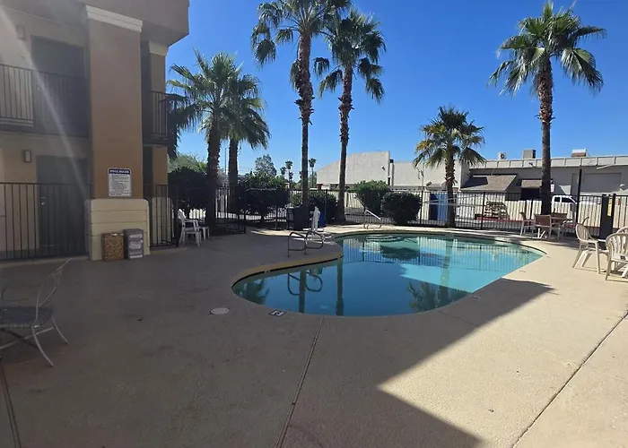 Surestay By Best Western Mesa Downtown Area