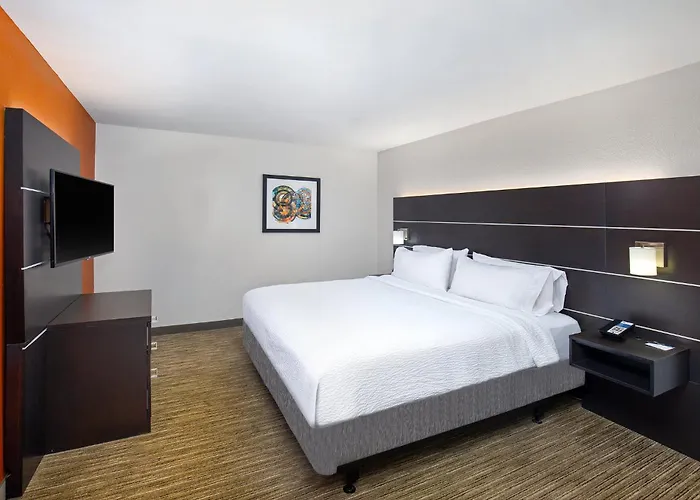 Holiday Inn Express & Suites Locust Grove By Ihg