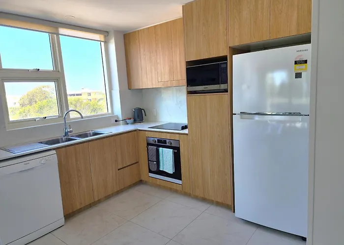84 The Spit Holiday Apartments Mooloolaba