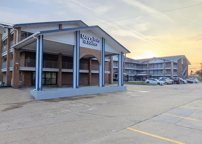 Days Inn & Suites By Wyndham Bossier City - Casino Area