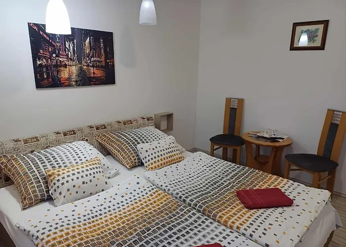 Feher Hajo Panzio Győr