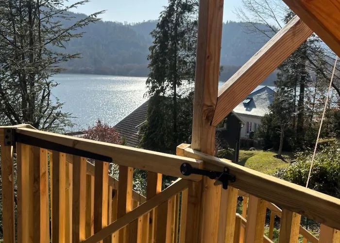 La bonne hôtesse Chambon-sur-Lac