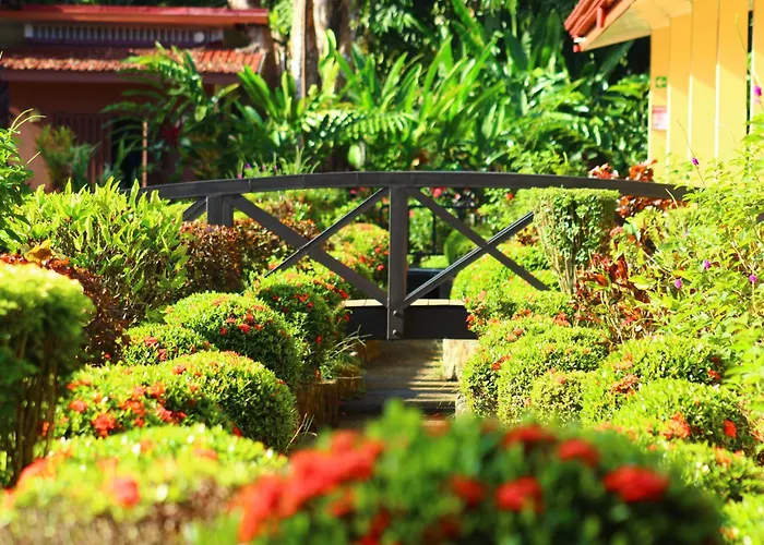 La Foresta Nature Resort Quepos