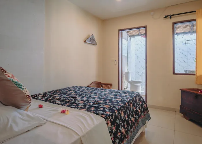 Frangipani Beach Hotel Lovina 