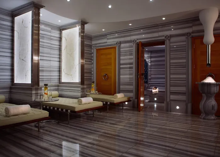 Renaissance Izmir Hotel