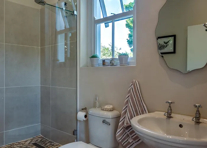 Sandown Lodge Cape Town