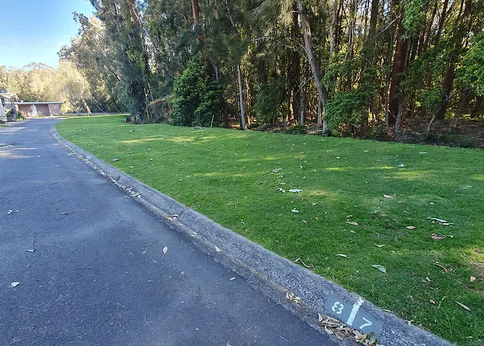 Pleasurelea Tourist Resort & Caravan Park Batemans Bay
