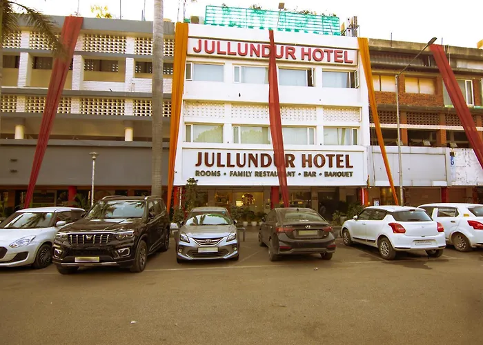 Jullundur Hotel & Restaurant Chandigarh