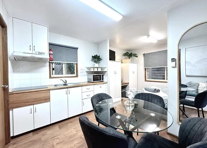 Kanasta Caravan Park Rye