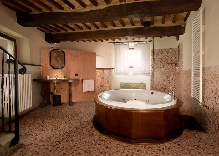 Castello Di Petroia Dimora D'Epoca Hotel Gubbio