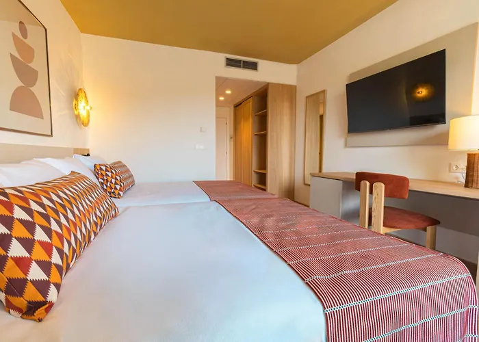 Hotel Ohtels La Hacienda La Pineda