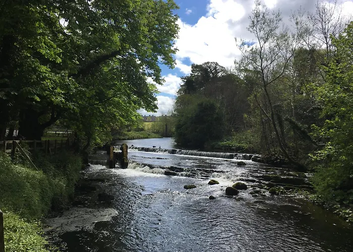 Twin Trees Hotel & Brusna Falls Leisure Ballina 