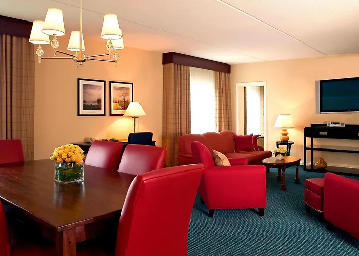 Four Points By Sheraton Wakefield Boston Hotel & Conference Center