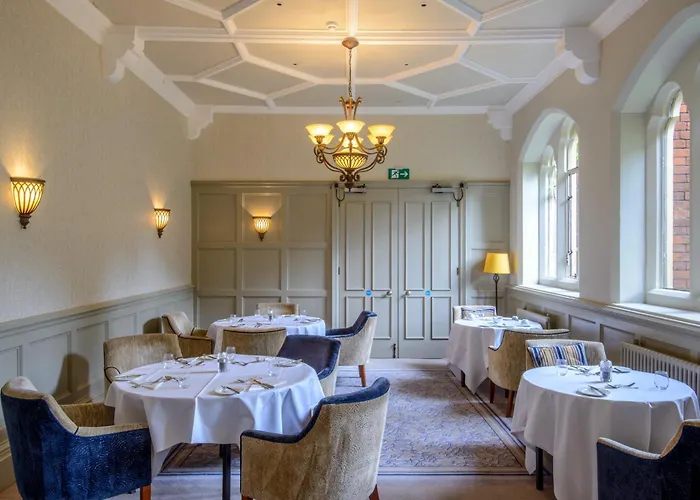 Warren House Hotel Kingston upon Thames 