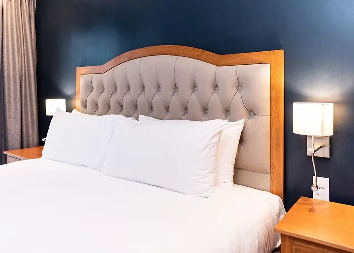 Premier Express Inn George