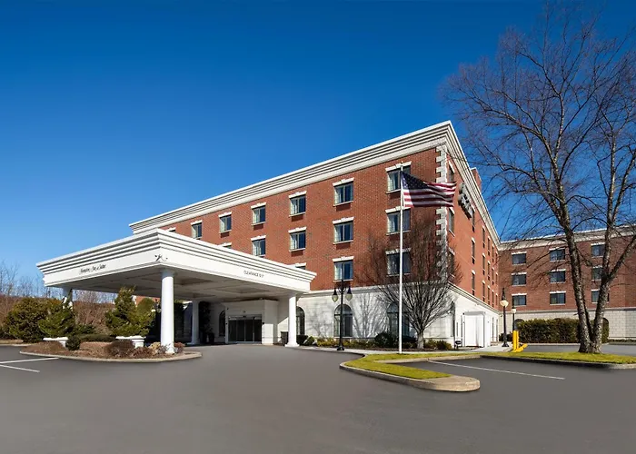 Hampton Inn & Suites By Hilton - Rockville Centre