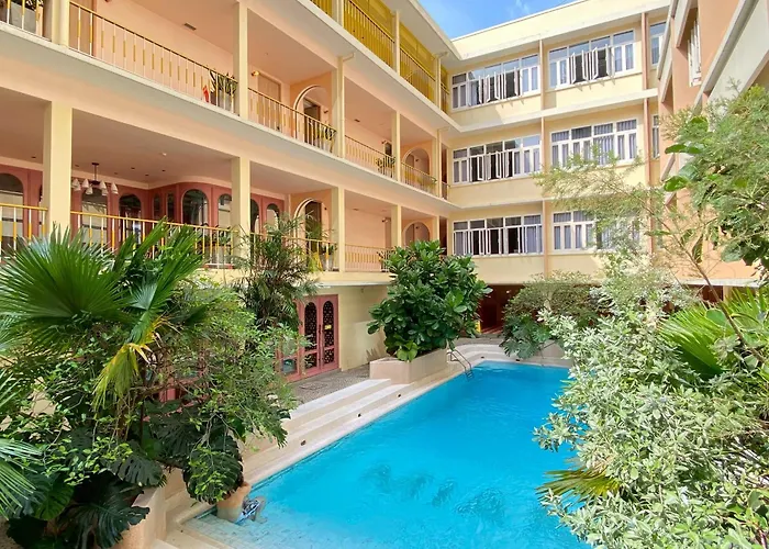 Miami Hotel Bangkok