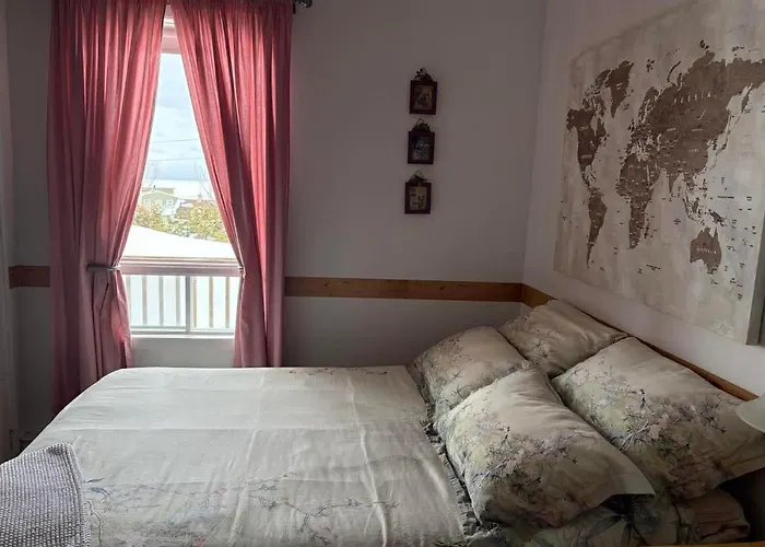 Gite La Ptite Falaise Hebergement Touristique Et Appartement Sainte Anne des Monts