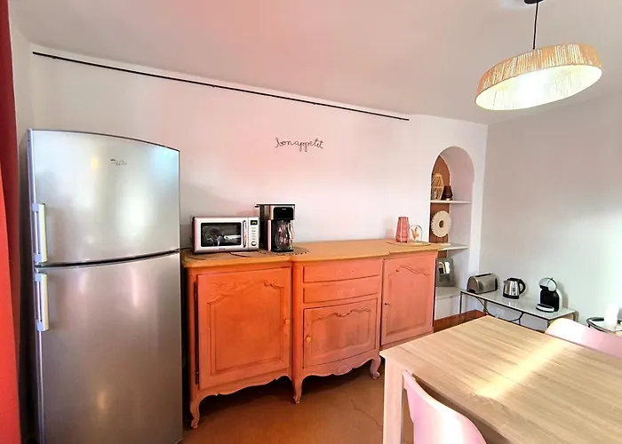 Hotel L'Astrolabe Oloron-Sainte-Marie