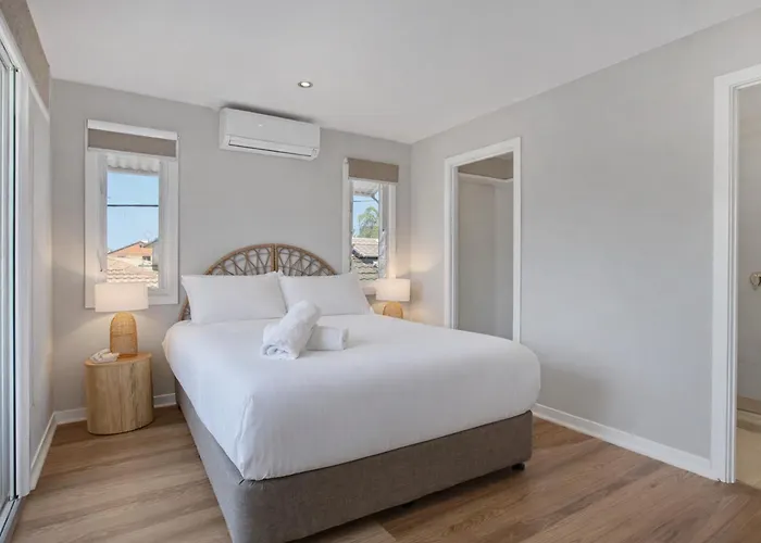 Saltwater Villas - Pet Friendly Accommodation Mooloolaba