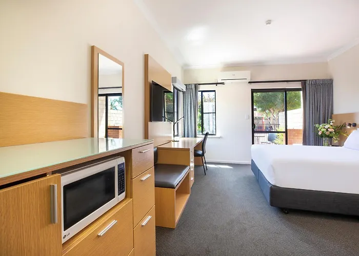 Country Comfort Perth