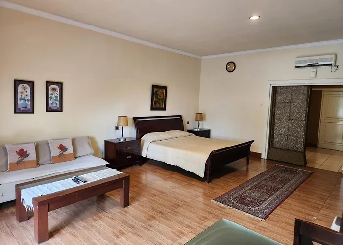Kulem Cisitu Hotel Bandung