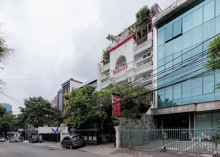 Reddoorz Plus @ Guntur Raya Setiabudi Jakarta