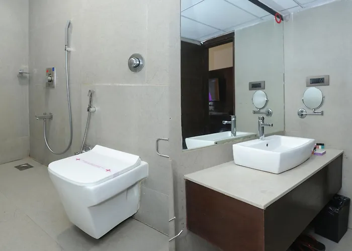 Veronica Hotel Vadodara