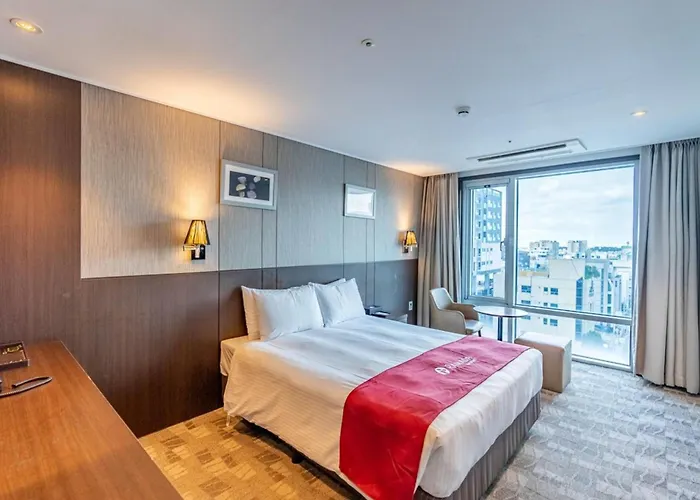 Ramada By Wyndham Jeju City Hall