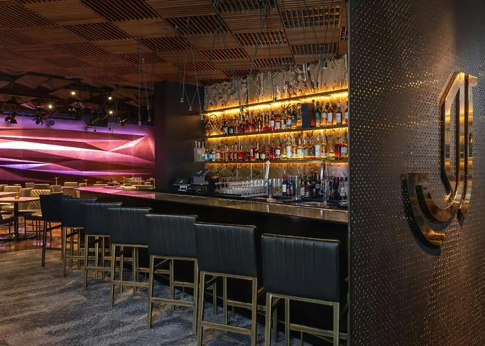 Omaha Marriott Downtown At The Capitol District Hotel