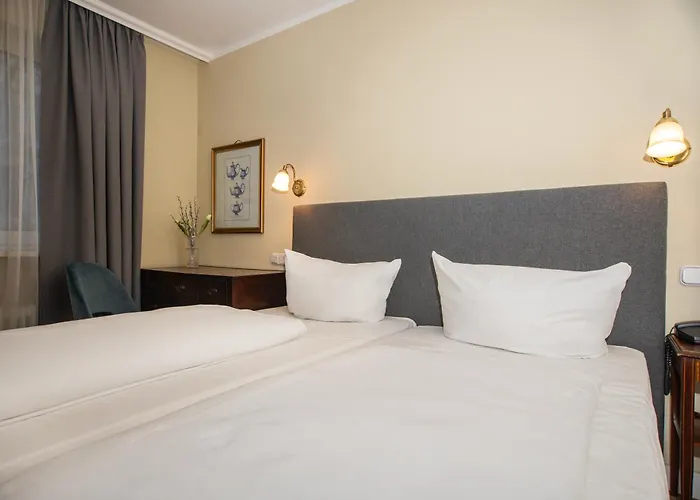 Hotel Altmuenchen By Blattl