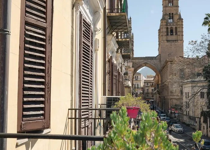 B&B Matteo Bonello - Fianco Cattedrale Palermo