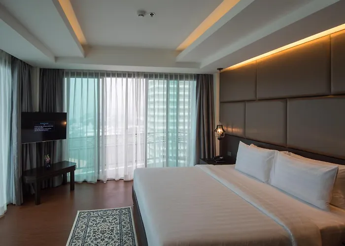 Bay Beach Resort Jomtien Pattaya