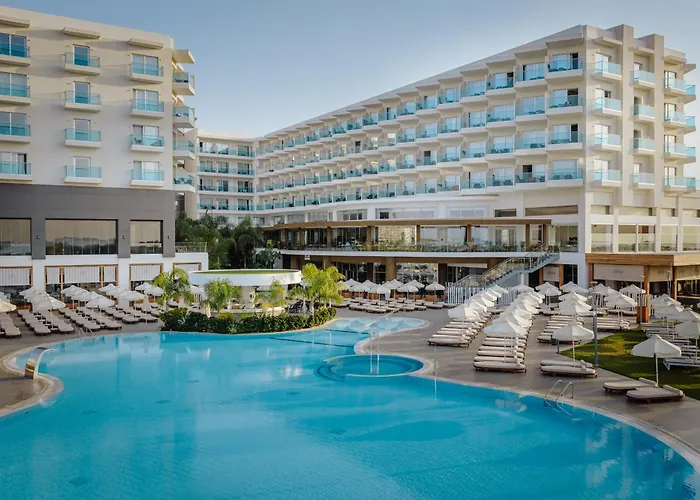 Nissiblu Beach Resort Ayia Napa