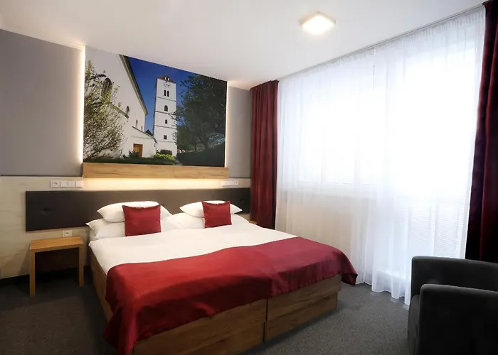 Hotel Straznice