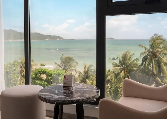 Navada Beach Hotel Nha Trang