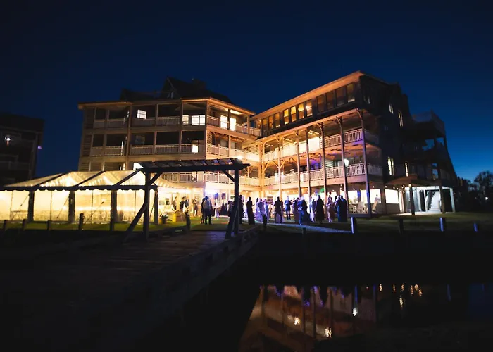 The Burrus House Inn Waterfront Suites Manteo