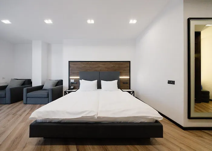 Mountain Residence Apartments & Chalet Буковель