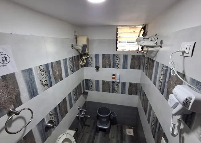 Hotel Hill City Gandhinagar