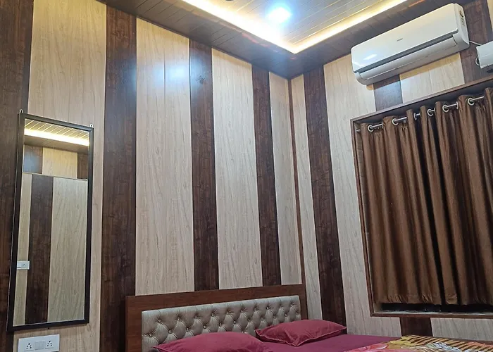 Radha Madhav Guest House Mathura